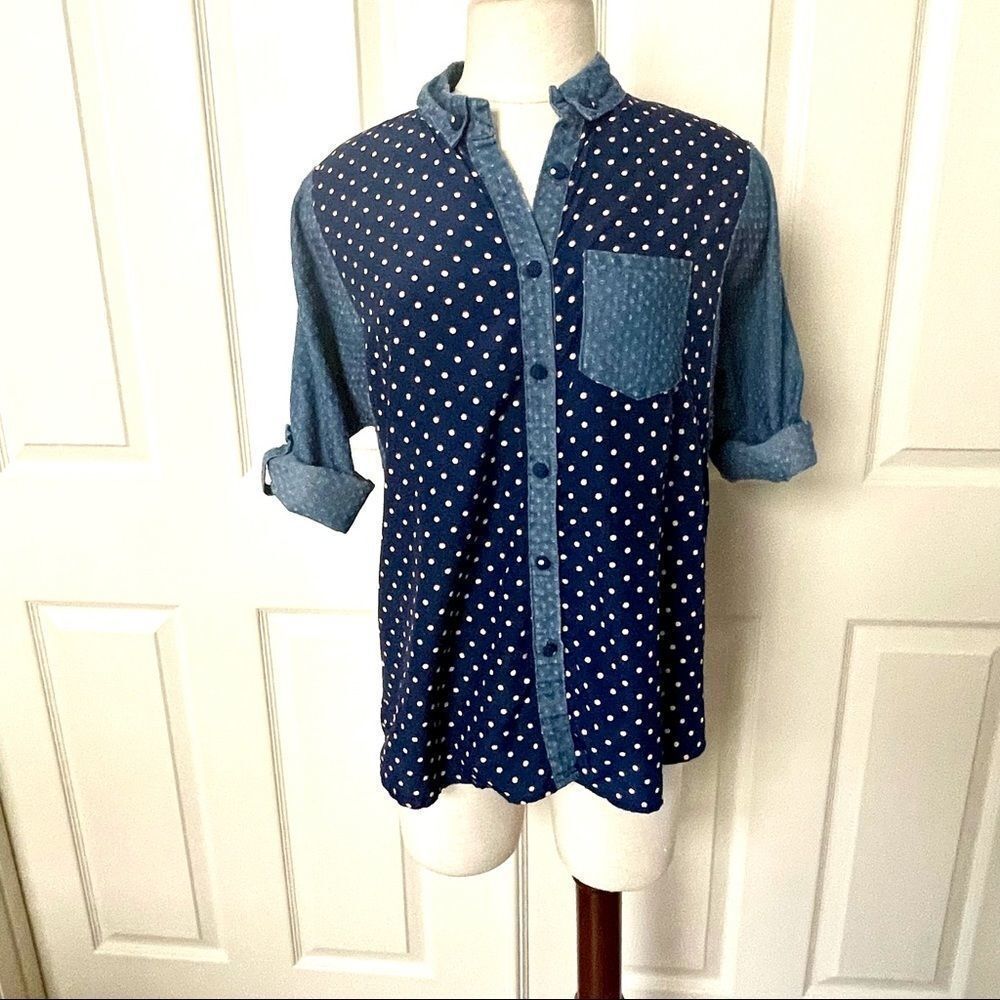 Solitaire blue polka dot long sleeved button down shirt - Picture 2 of 13